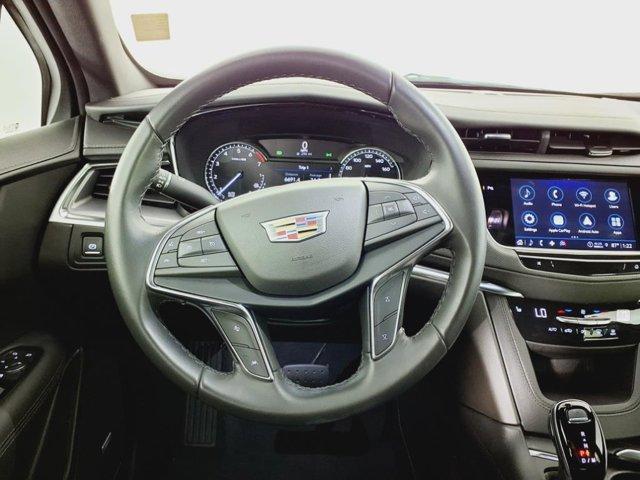 Photo of 2022 Latte Metallic Cadillac XT5