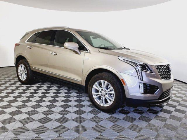Photo of 2022 Latte Metallic Cadillac XT5