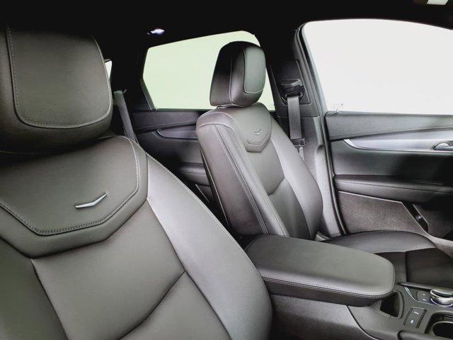 Photo of 2022 Latte Metallic Cadillac XT5