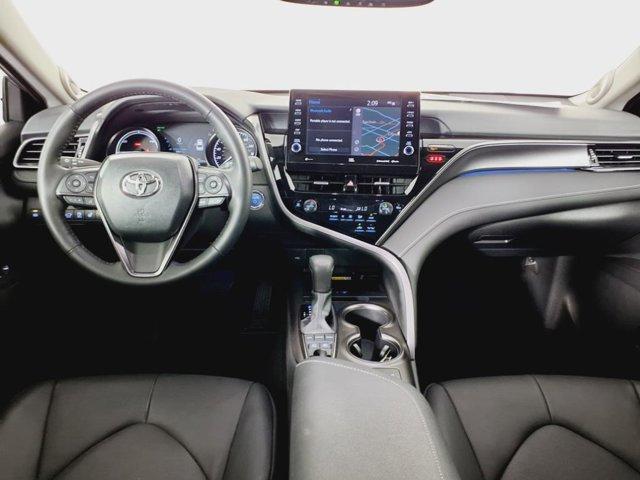 Photo of 2024 Silver Toyota Camry
