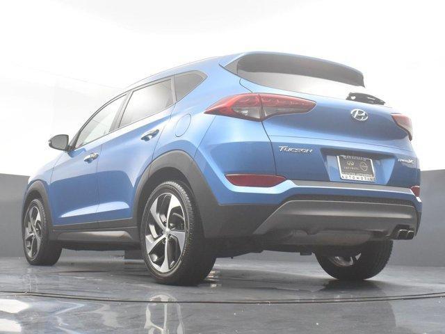 Photo of 2016 Caribbean Blue Hyundai TUCSON