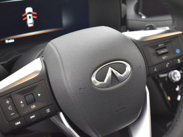 Photo of 2025 Majestic White INFINITI QX60
