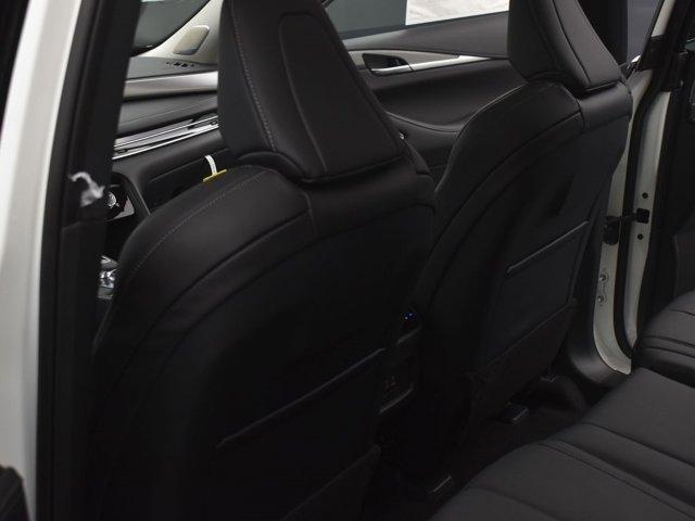 Photo of 2025 Majestic White INFINITI QX60