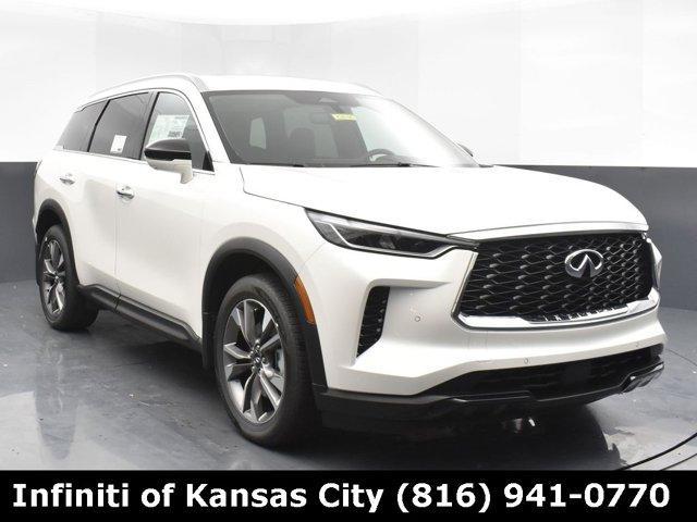 Photo of 2025 Majestic White INFINITI QX60