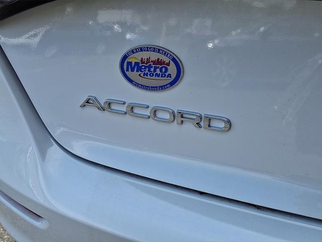 Photo of 2025 Platinum White Pearl Honda Accord