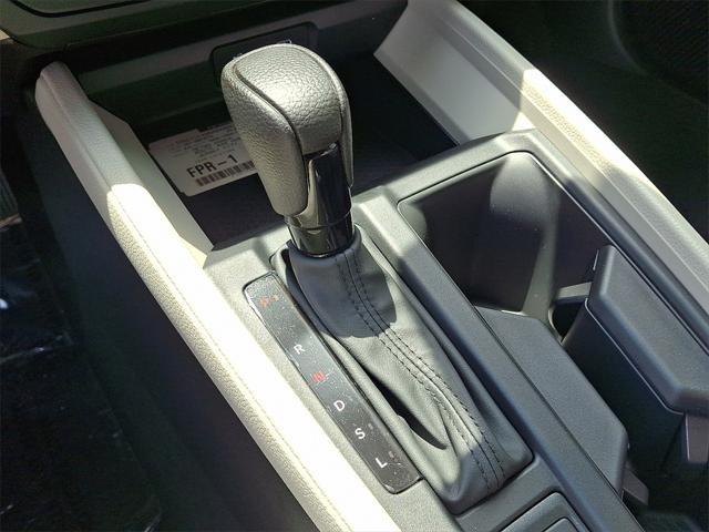 Photo of 2025 Platinum White Pearl Honda Accord