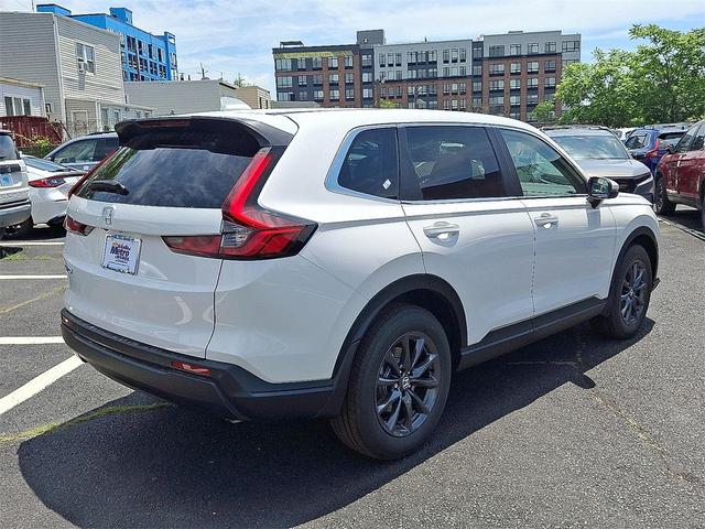 Photo of 2026 Platinum White Pearl Honda CR-V
