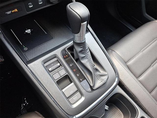 Photo of 2026 Platinum White Pearl Honda CR-V