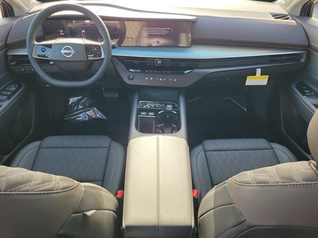 Photo of 2025 Deep Ocean Blue Pearl/Super Black Nissan Murano