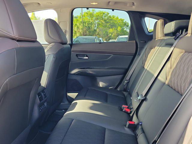 Photo of 2025 Deep Ocean Blue Pearl/Super Black Nissan Murano