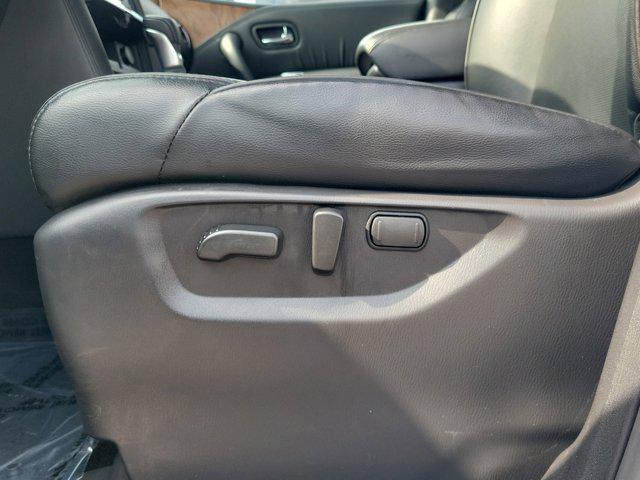 Photo of 2023 Aspen White Tricoat Nissan Armada