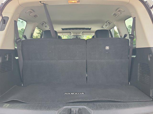 Photo of 2023 Aspen White Tricoat Nissan Armada