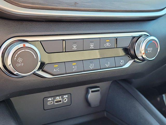 Photo of 2025 Super Black Nissan Altima