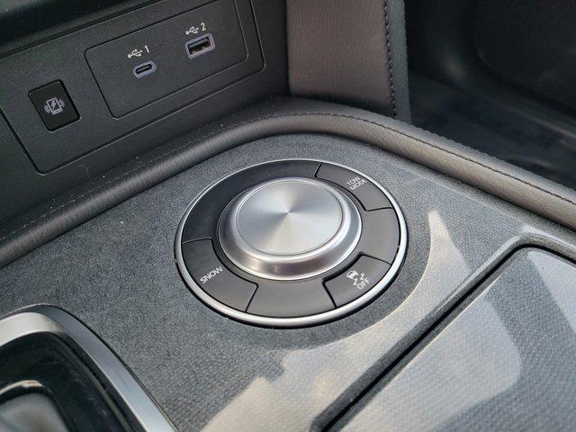 Photo of 2023 Super Black Nissan Armada
