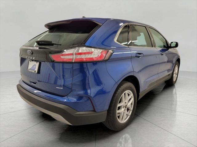 Photo of 2024 ATLAS BLUE Ford Edge