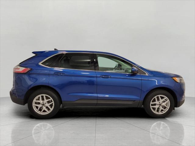 Photo of 2024 ATLAS BLUE Ford Edge