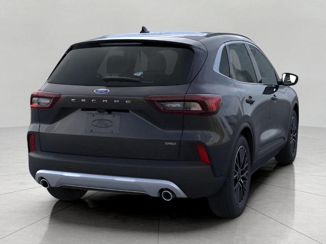 Photo of 2025 AGATE BLACK Ford Escape PHEV