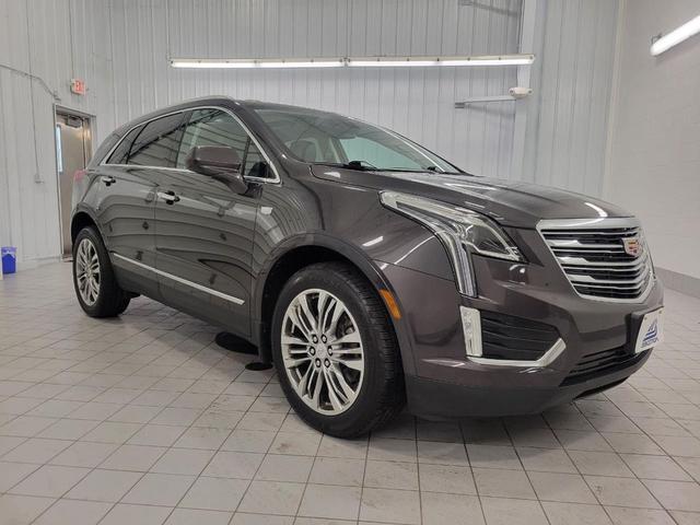 Photo of 2017 GRAY Cadillac XT5