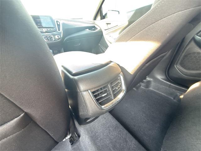 Photo of 2022 Mosaic Black Metallic Chevrolet Malibu