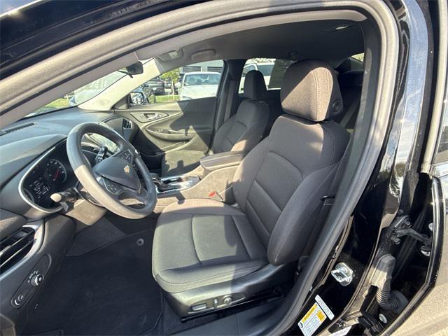 Photo of 2022 Mosaic Black Metallic Chevrolet Malibu