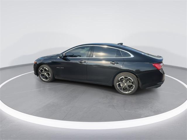 Photo of 2022 Mosaic Black Metallic Chevrolet Malibu