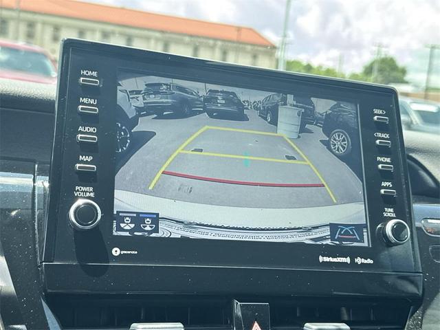 Photo of 2021 White Toyota Camry