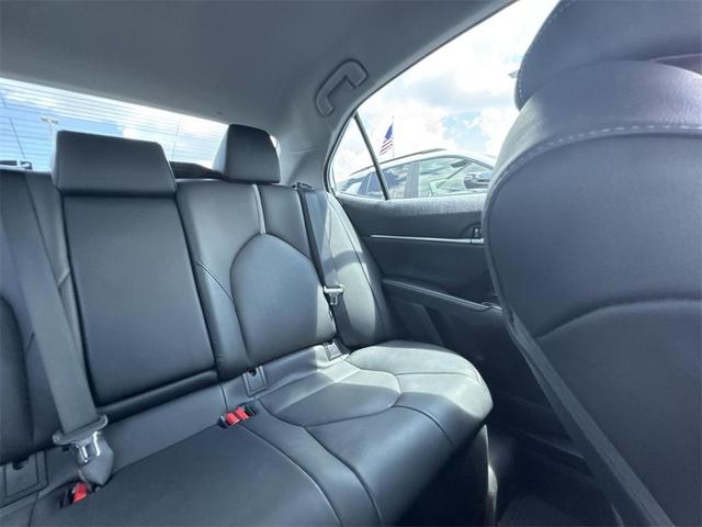 Photo of 2021 White Toyota Camry