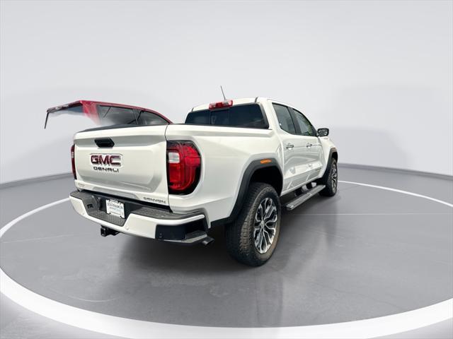 Photo of 2025 Summit White GMC Canyon