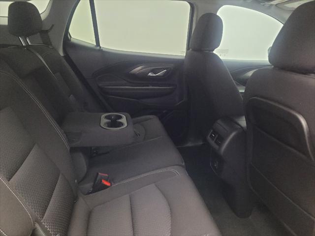Photo of 2024 Summit White GMC Terrain