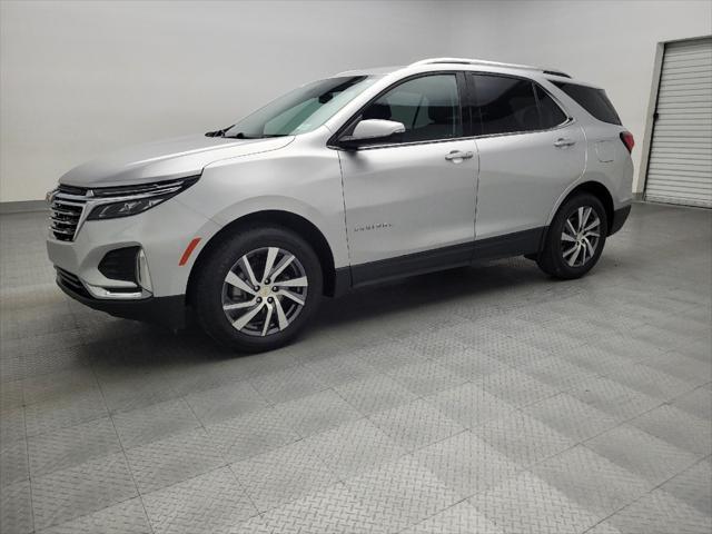 Photo of 2022 Silver Ice Metallic Chevrolet Equinox