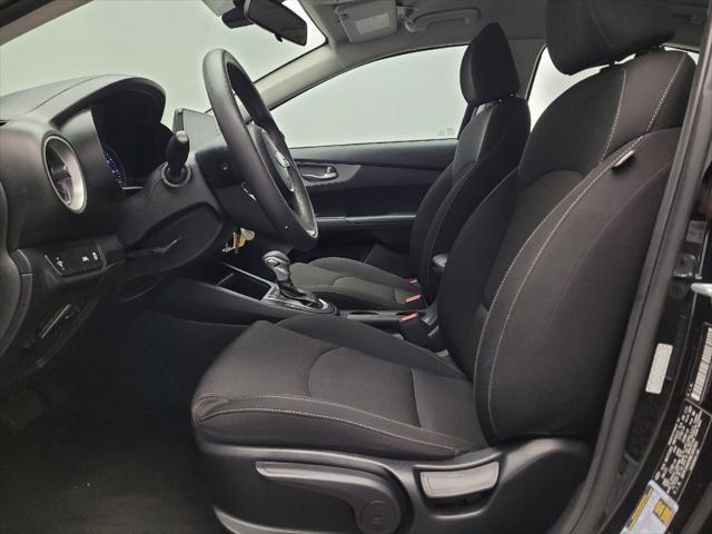 Photo of 2021 Aurora Black Kia Forte