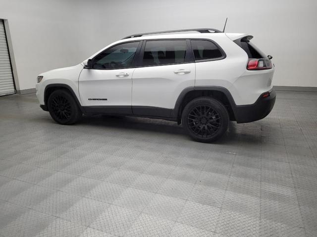Photo of 2020 Bright White Clearcoat Jeep Cherokee