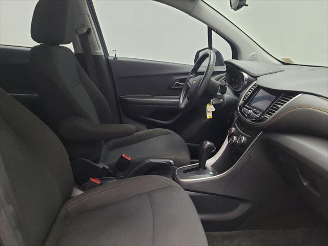 Photo of 2021 Midnight Blue Metallic Chevrolet Trax