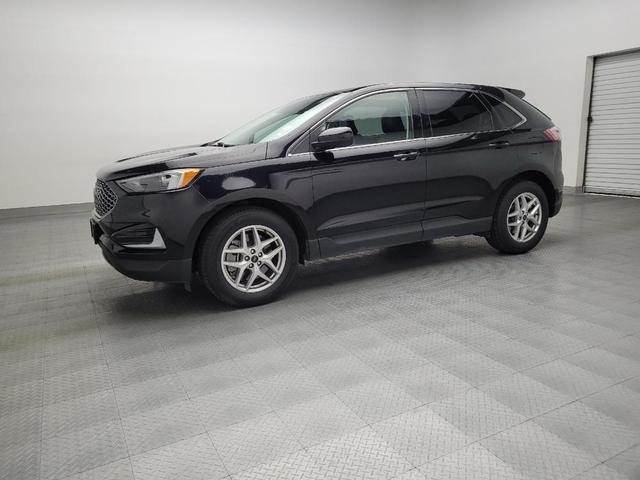 Photo of 2023 Agate Black Metallic Ford Edge