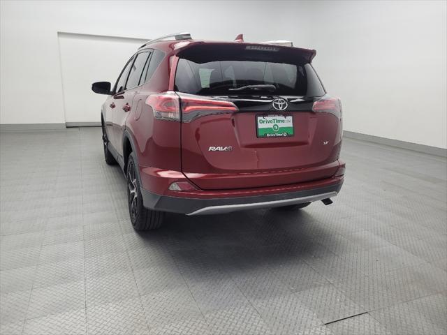 Photo of 2018 Ruby Flare Pearl Toyota RAV4