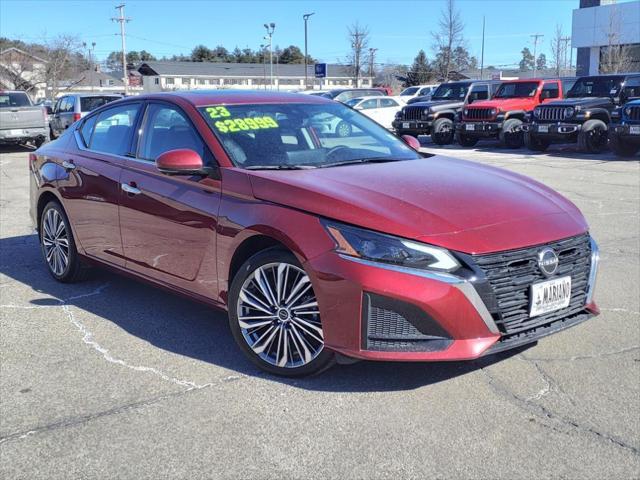 Photo of 2023 Scarlet Ember Tintcoat Nissan Altima