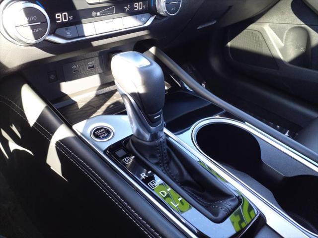 Photo of 2023 Scarlet Ember Tintcoat Nissan Altima