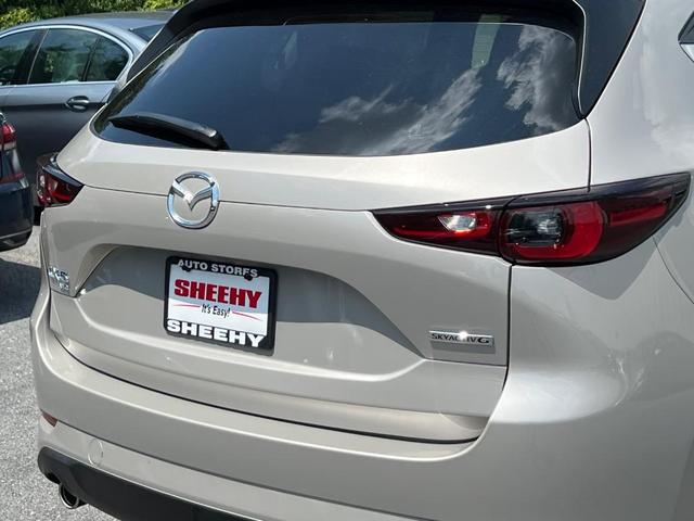 Photo of 2025 Quartz Metallic Mazda CX-5