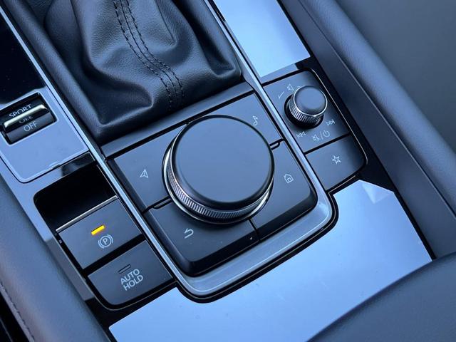 Photo of 2025 Machine Gray Metallic Mazda Mazda3