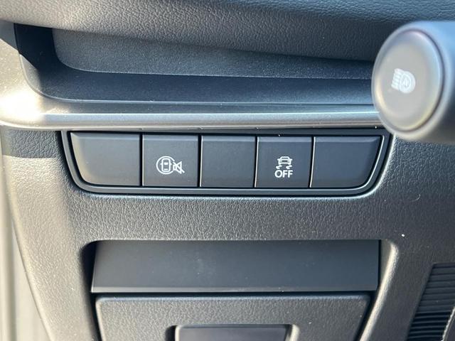Photo of 2025 Machine Gray Metallic Mazda Mazda3