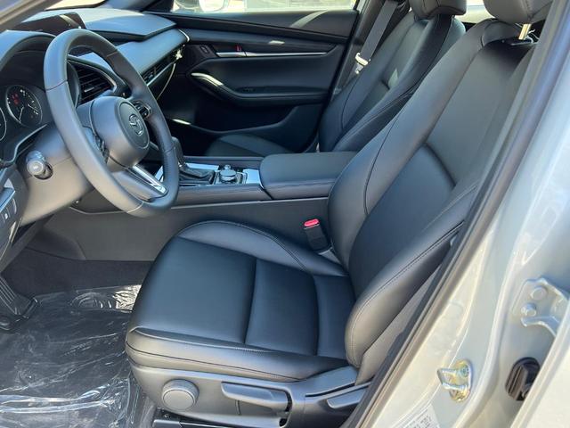 Photo of 2025 Ceramic Metallic Mazda Mazda3
