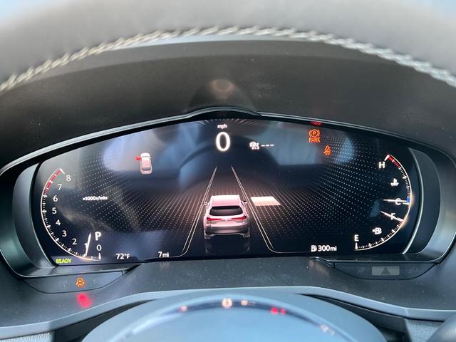 Photo of 2025 Platinum Mazda CX-90