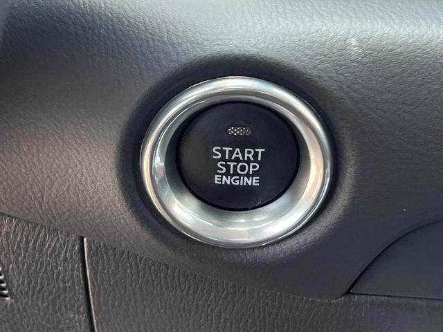 Photo of 2025 Gray Metallic Mazda CX-5