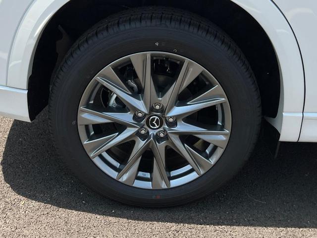 Photo of 2025 White Metallic Mazda CX-5