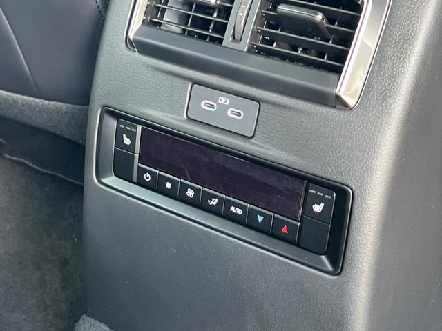 Photo of 2025 Sand Metallic Mazda CX-70 PHEV