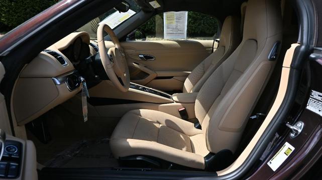Photo of 2014 Mahogany Porsche Boxster