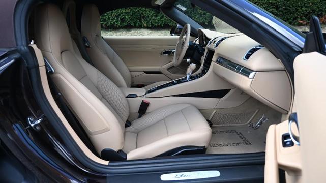 Photo of 2014 Mahogany Porsche Boxster