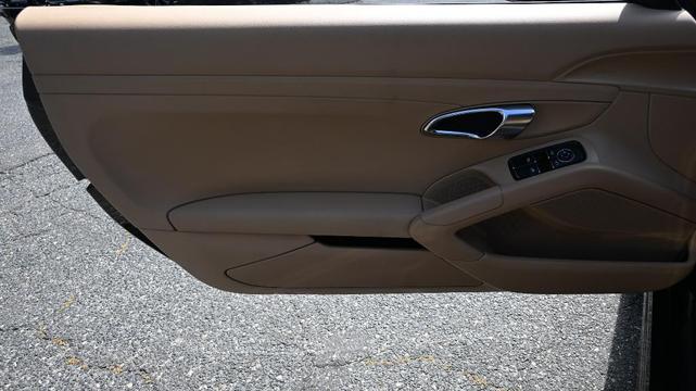 Photo of 2014 Mahogany Porsche Boxster