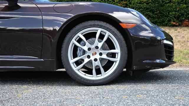 Photo of 2014 Mahogany Porsche Boxster