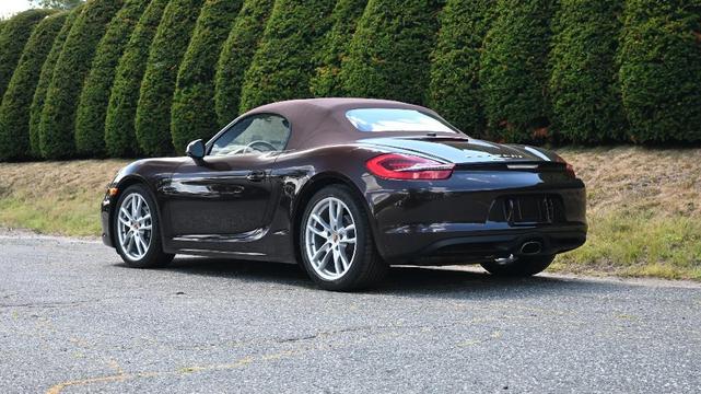 Photo of 2014 Mahogany Porsche Boxster